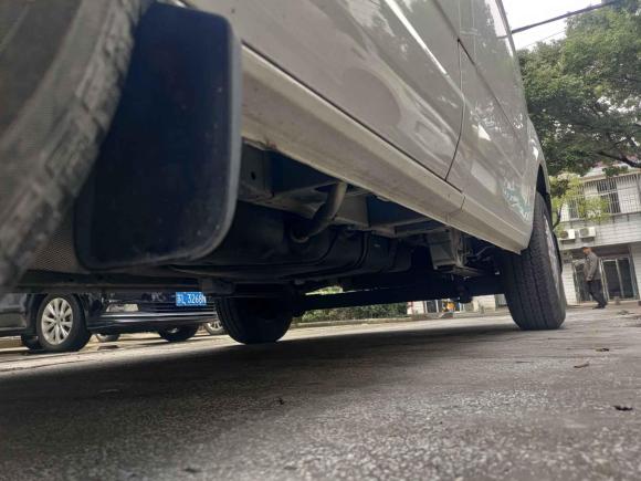 [南京·苏L] 二手福特全顺2019款 2.0T柴油多功能商用车短轴低顶6座国VI