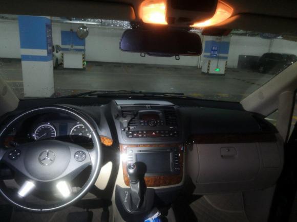 [佛山·粤E] 二手奔驰唯雅诺2011款 2.5L 尊贵版