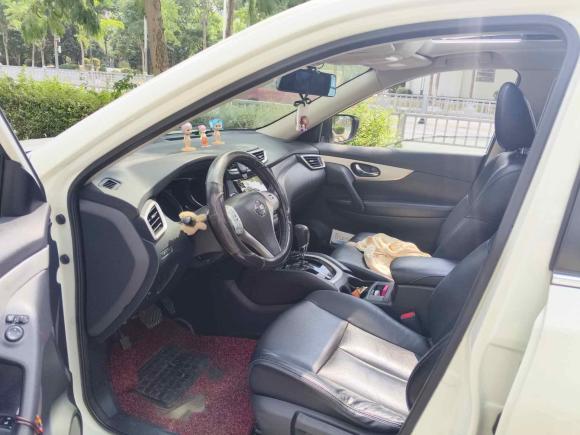 [无锡·苏B] 二手日产奇骏2014款 2.0L CVT智领版 2WD