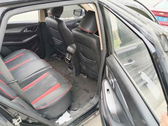 [南通·苏F] 二手宝骏宝骏5602016款 1.8L iAMT豪华型