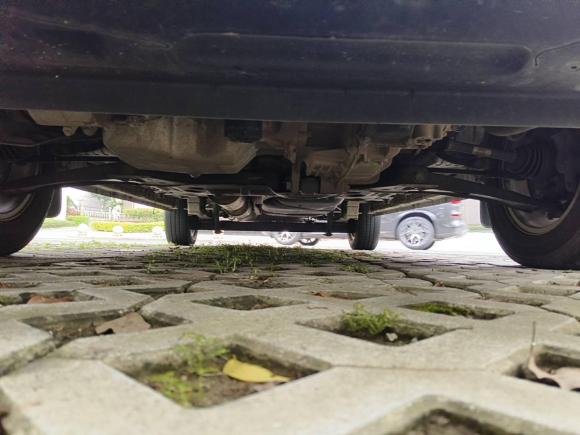 [佛山·粤X] 二手福特全顺2019款 2.0T汽油自动多功能商用车短轴低顶6座国VI