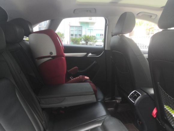 [上海·沪A] 二手奥迪奥迪Q32015款 35 TFSI 舒适型