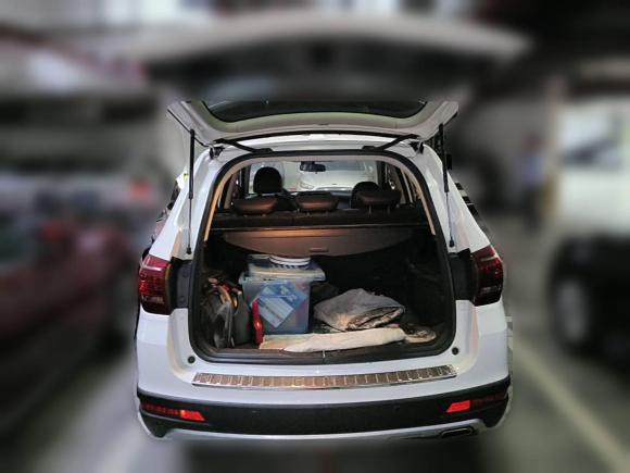 [南京·苏A] 二手哈弗哈弗H62014款 运动版 1.5T 手动两驱精英型