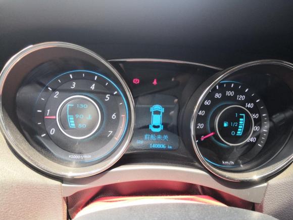 [成都·川A] 二手北京汽车绅宝D502014款 1.5L 手动舒适版
