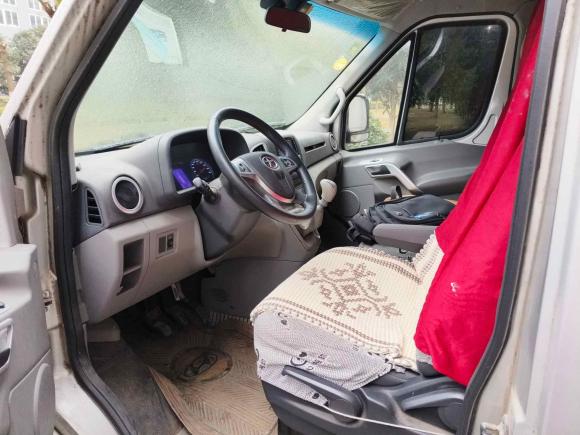 [武汉·鄂A] 二手江汽集团星锐2017款 2.0T 短轴中顶星快运多功能商用车