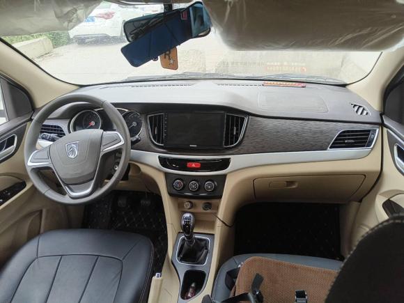 [广州·桂A] 二手宝骏宝骏7302019款 1.5L 手动超值型 7座 国VI