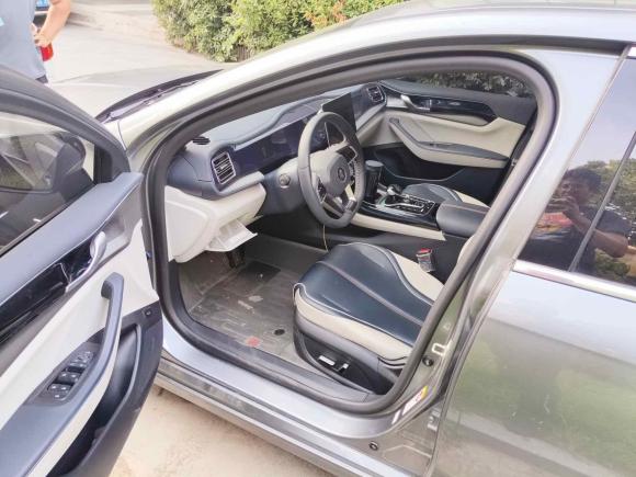 [上海·沪A] 二手比亚迪秦PLUS2021款 DM-i 55KM 旗舰型