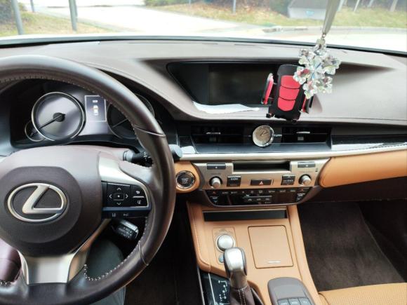 [上海·沪B] 二手雷克萨斯雷克萨斯ES2015款 200 舒适版