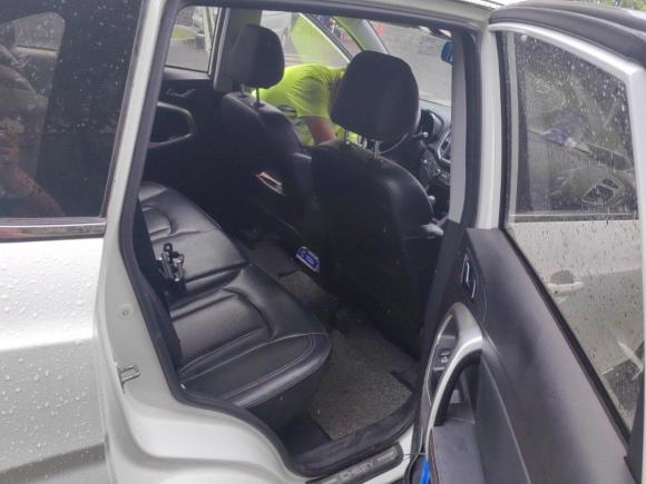 [杭州·浙A] 二手奇瑞瑞虎52016款 2.0L CVT家悦版