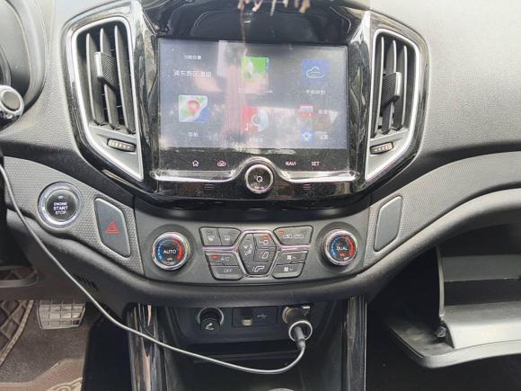 [上海·沪L] 二手奇瑞瑞虎52016款 2.0L CVT家尊版