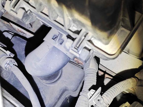 [嘉兴·沪C] 二手东风风行景逸X52015款 1.6L 手动尊享型