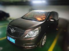 [青岛·鲁B] 别克别克GL82017款 25S 豪华型 国V