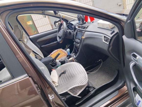 [上海·沪D] 二手开瑞开瑞K602017款 1.5L 手动旗舰型