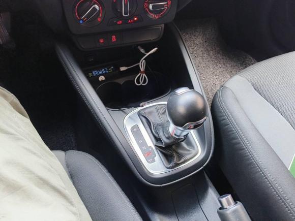 [上海·沪B] 二手奥迪奥迪A12016款 30 TFSI Sportback Design风尚版