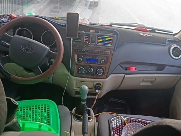 [广州·粤A] 二手长安凯程长安睿行M802019款 1.5L基本型4座单蒸空调国VI平顶背掀门DAM15KR