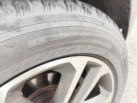 [广州·粤A] 二手捷豹捷豹F-PACE2016款 2.0T 两驱R-Sport运动版