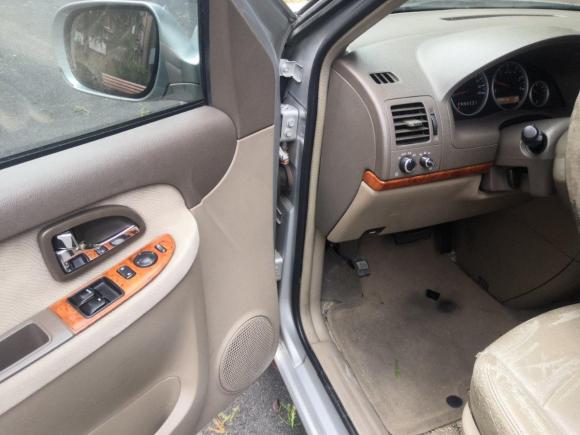 [上海·沪K] 二手别克别克GL82006款 陆尊 3.0L CT 舒适版