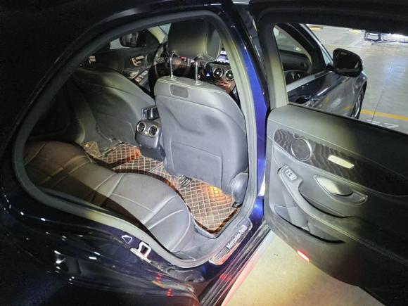 [苏州·苏E] 二手奔驰奔驰C级2018款 C 200 L 运动版