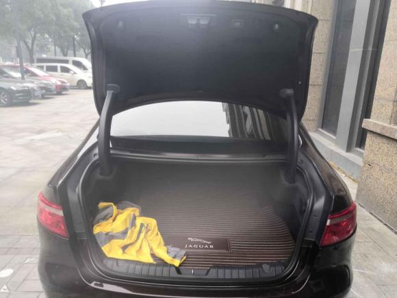 [杭州·浙A] 二手捷豹捷豹XFL2018款 XFL 2.0T 250PS 尊享版