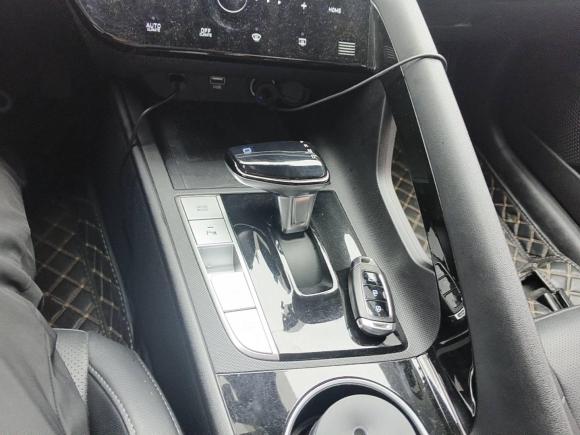 [苏州·皖R] 二手现代伊兰特2021款 1.5L CVT LUX尊贵版