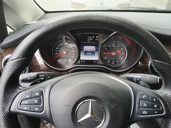 [西安·陕U] 二手奔驰奔驰V级2017款 V 260 L 尊贵加长版