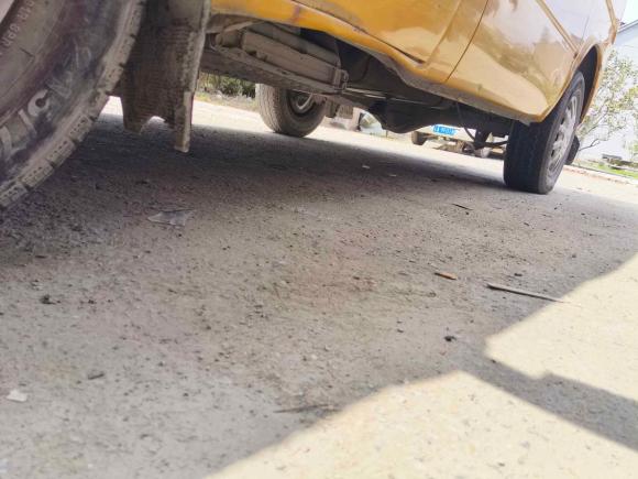 [上海·沪B] 二手福特经典全顺2013款 2.8T改款柴油厢式运输车短轴中顶JX493ZLQ4