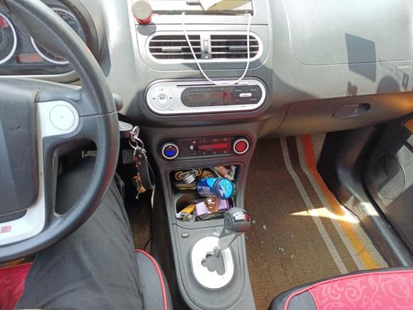 [无锡·苏B] 二手名爵名爵3SW2015款 1.5L AMT精英型