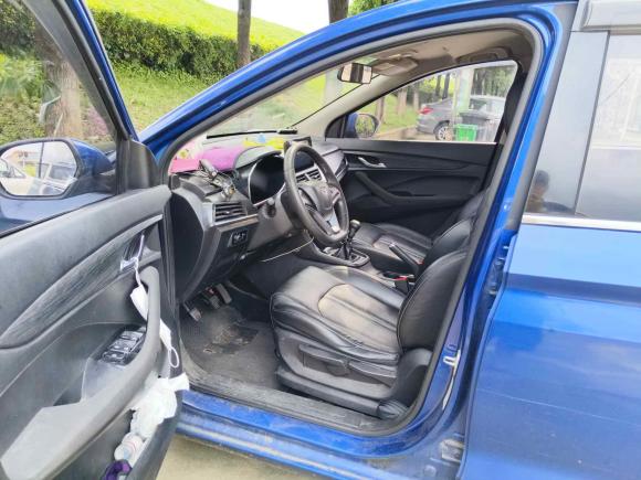 [佛山·粤E] 二手宝骏宝骏3602018款 1.5L 手动精英型 国V