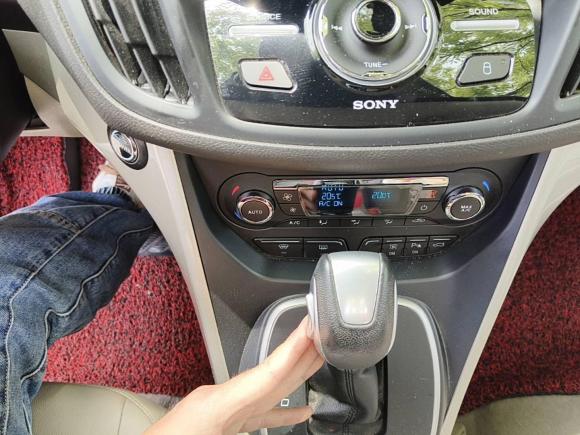 [南京·苏A] 二手福特翼虎2013款 2.0L GTDi 四驱尊贵型