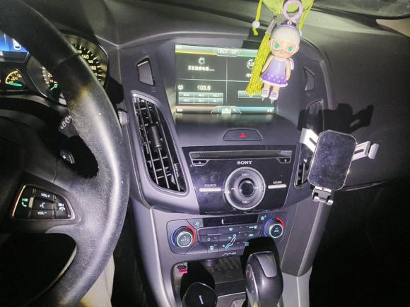 [武汉·鄂A] 二手福特福克斯2015款 两厢 EcoBoost 180 自动运动型