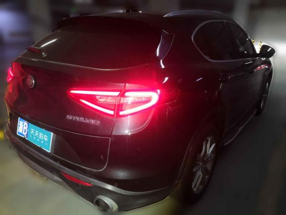 [宁波·浙B] 二手阿尔法·罗密欧Stelvio斯坦维2017款 2.0T 200HP 豪华版