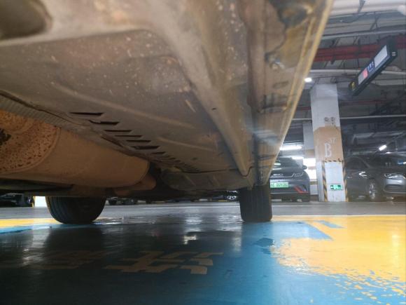 [佛山·赣A] 二手大众迈特威2012款 2.0TSI 两驱豪华版