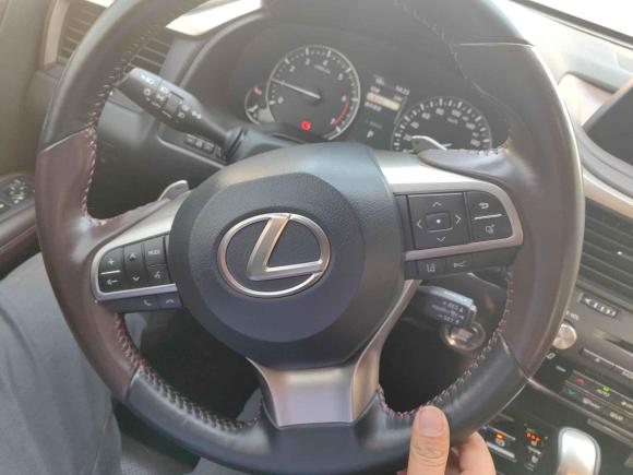 [上海·苏J] 二手雷克萨斯雷克萨斯RX2020款 300 四驱典雅版 国VI