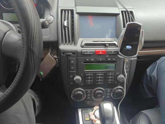 [上海·沪A] 二手路虎神行者22012款 2.0T Si4 SE汽油版