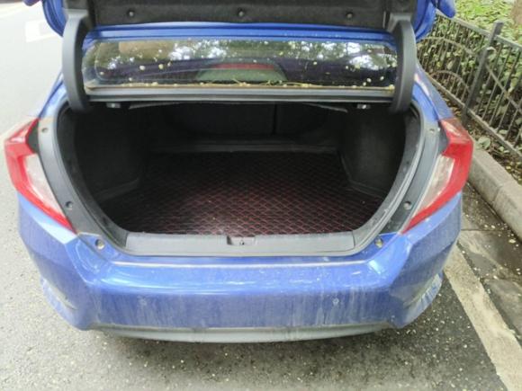 [西安·陕A] 二手本田思域2016款 220TURBO 手动豪华版