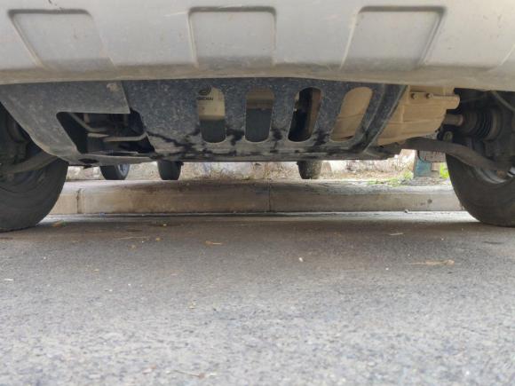 [武汉·鄂A] 二手东风御风御风2021款 2.3T V9物流车长轴中顶6-9座国V WP2.3