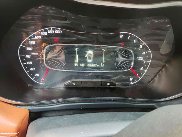 [武汉·鄂A] 二手宝骏宝骏5102017款 1.5L 手动豪华型