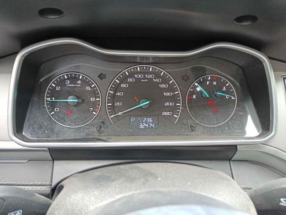 [无锡·辽H] 二手众泰大迈X72017款 上进版 1.8T DCT嵩山型