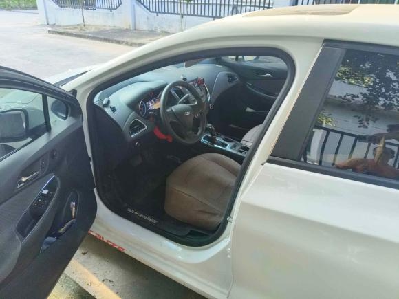 [深圳·粤L] 二手雪佛兰科鲁兹2017款 1.5L 自动先锋天窗版