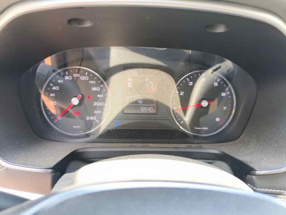 [南通·苏F] 二手荣威荣威RX52016款 20T 两驱手动旗舰版