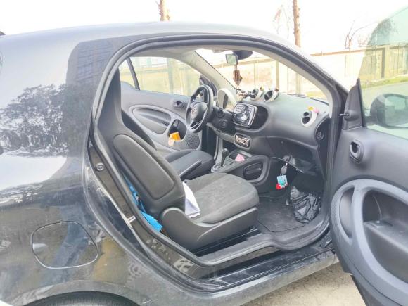 [杭州·浙A] 二手smartsmart fortwo2015款 1.0L 52千瓦硬顶灵动版