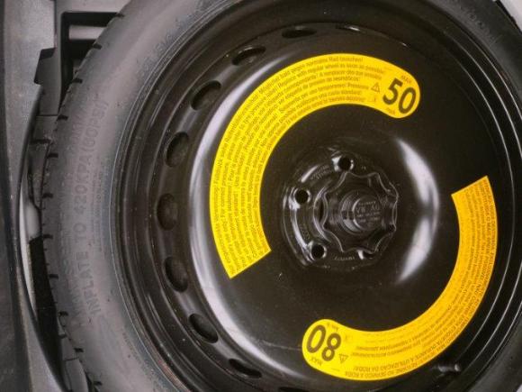 [上海·沪F] 二手奥迪奥迪A4L2017款 Plus 40 TFSI 时尚型