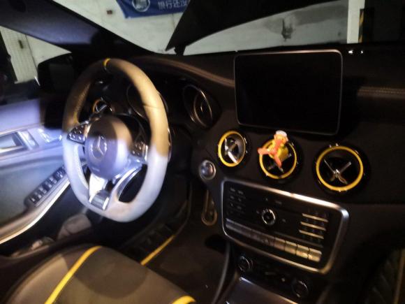 [常州·苏D] 二手奔驰奔驰A级AMG2017款 AMG A 45 4MATIC 暗夜雷霆限量版