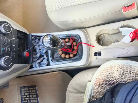 [青岛·鲁B] 二手长安逸动2014款 1.6L 手动豪华型