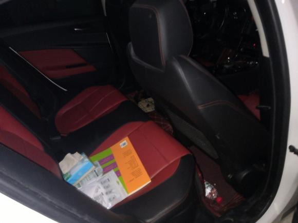 [上海·鲁A] 二手捷豹捷豹XE2015款 2.0T 200PS R-Sport