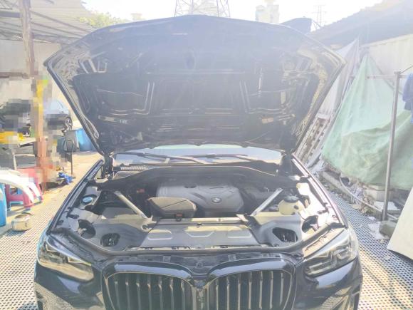 [上海·浙B] 二手宝马宝马X32023款 xDrive30i 领先型 M曜夜套装