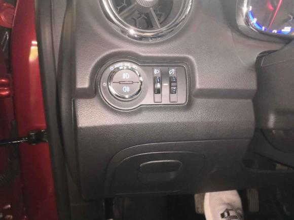 [成都·川A] 二手雪佛兰创酷2014款 1.4T 自动两驱豪华型