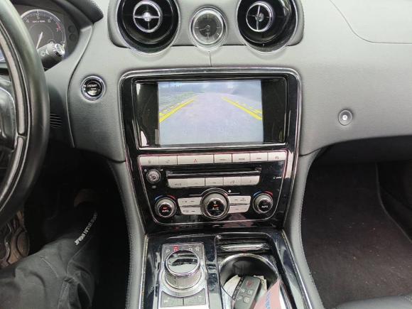 [上海·沪B] 二手捷豹捷豹XJ2014款 XJL 3.0 SC 两驱全景商务版