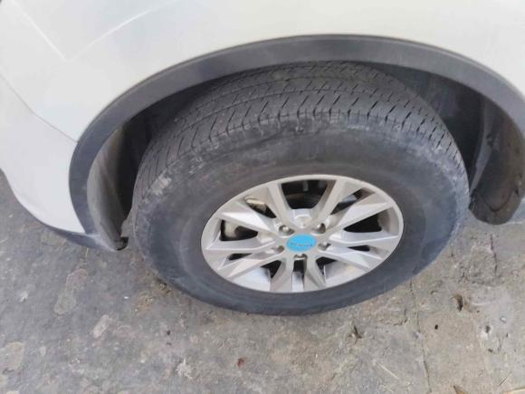 [成都·川A] 二手野马汽车野马EC702016款 电动版