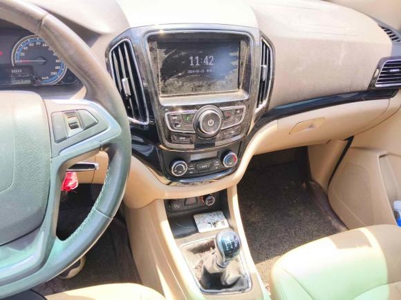 [无锡·贵G] 二手宝骏宝骏7302014款 1.5L 手动豪华型 7座